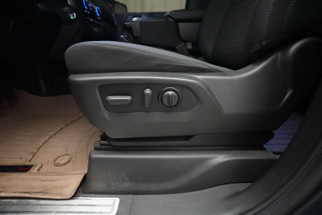Used 2022 Chevrolet Silverado 1500 LT AWD/4WD image 27
