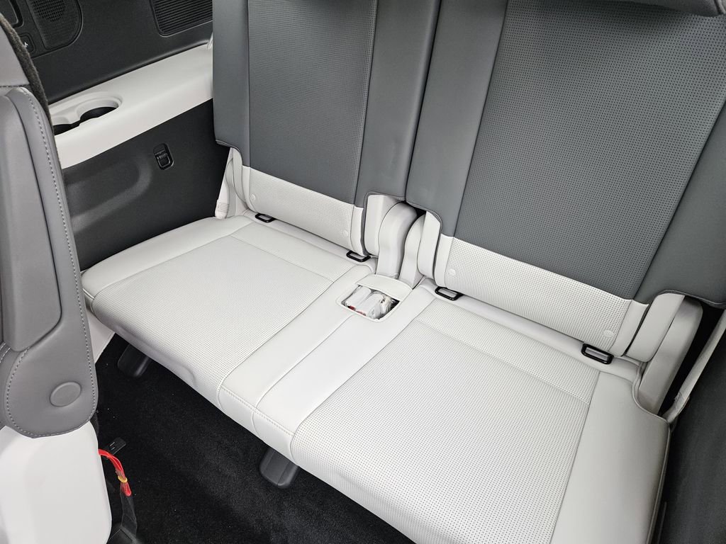 New 2026 Hyundai Ioniq 9 Calligraphy image 31