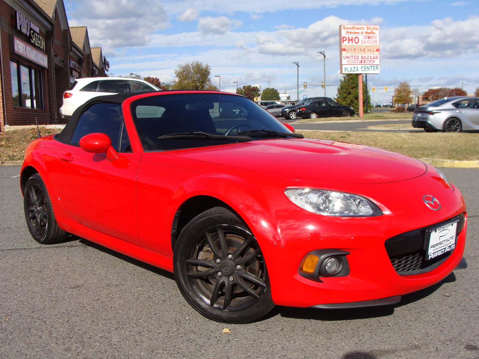 Used 2015 MAZDA MX-5 Miata Sport