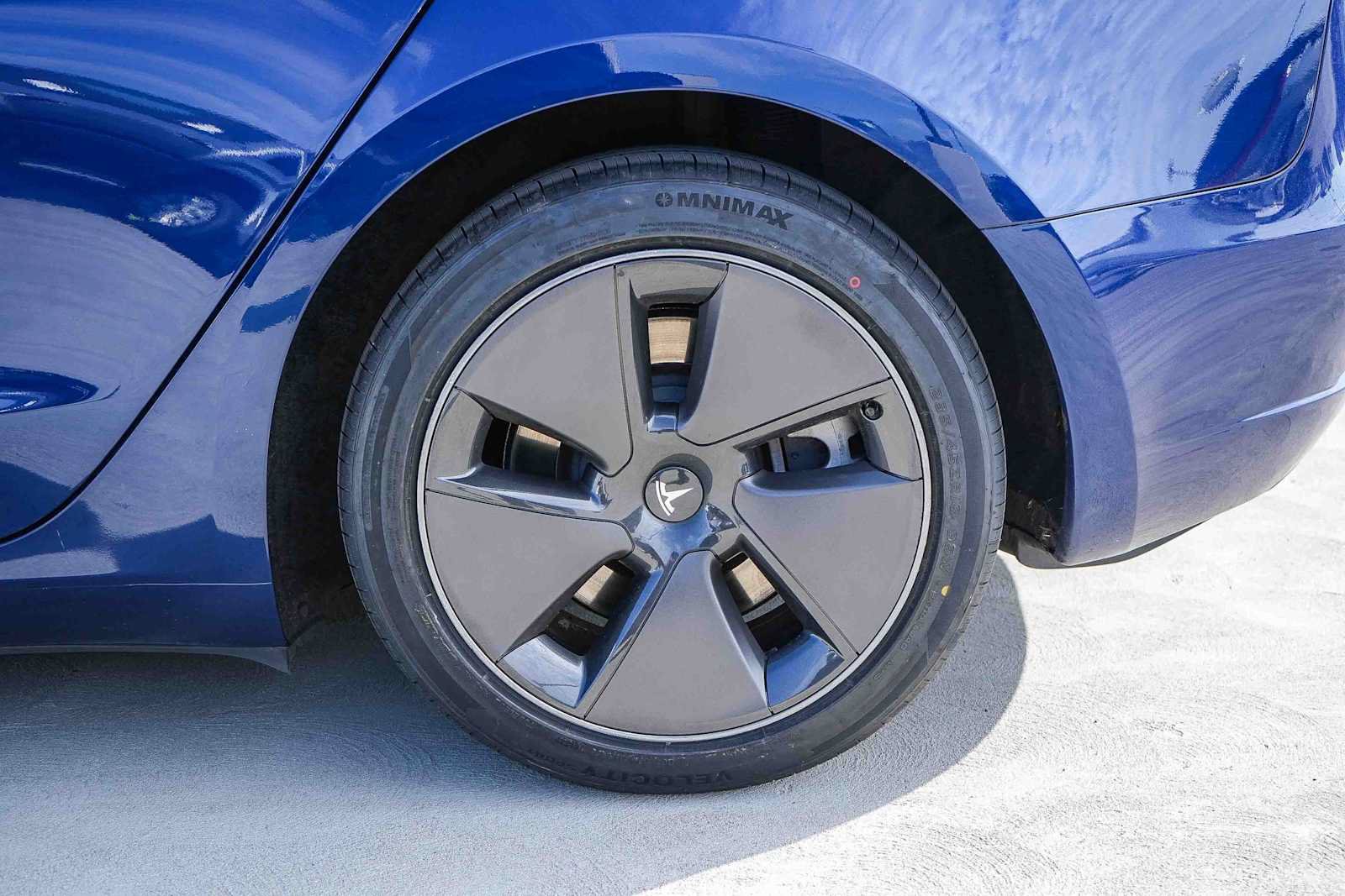 Used 2023 Tesla Model 3 Standard Range RWD image 10