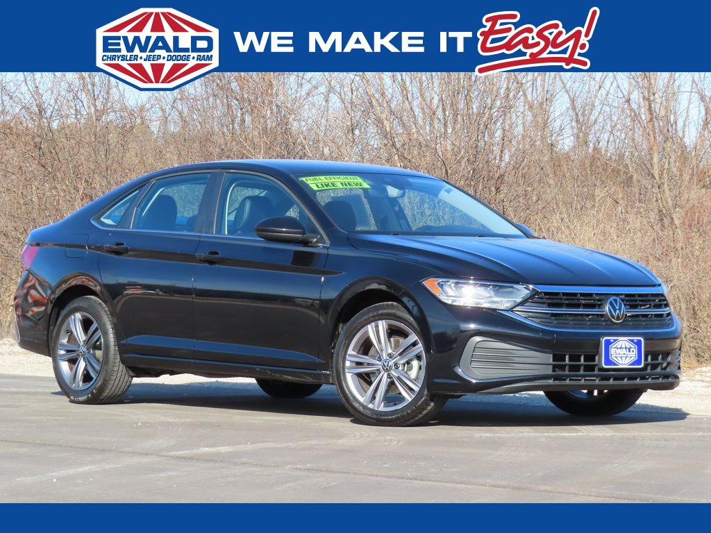 Used 2024 Volkswagen Jetta SE