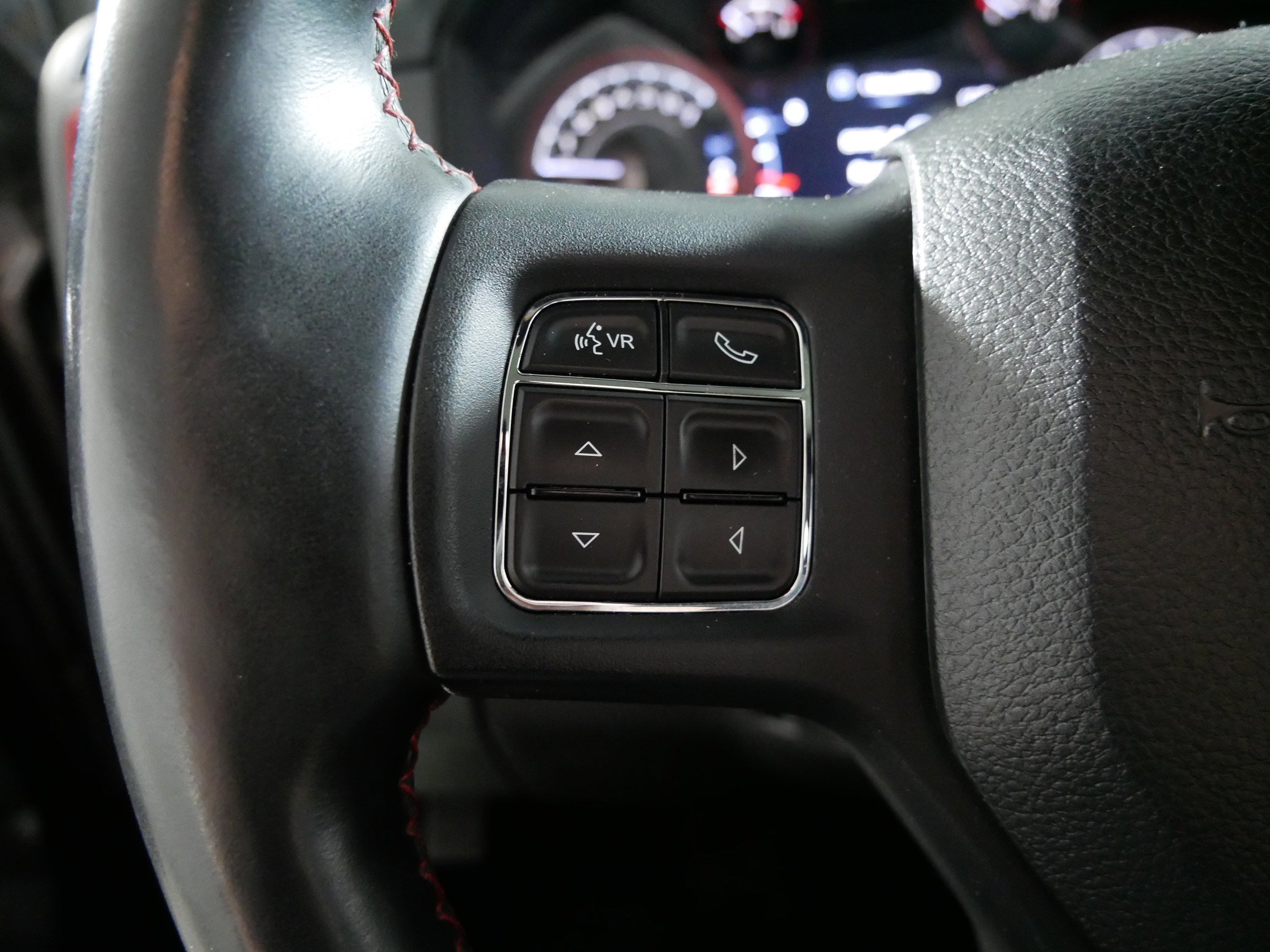 Used 2016 RAM 1500 Rebel w/ Luxury Group image 27