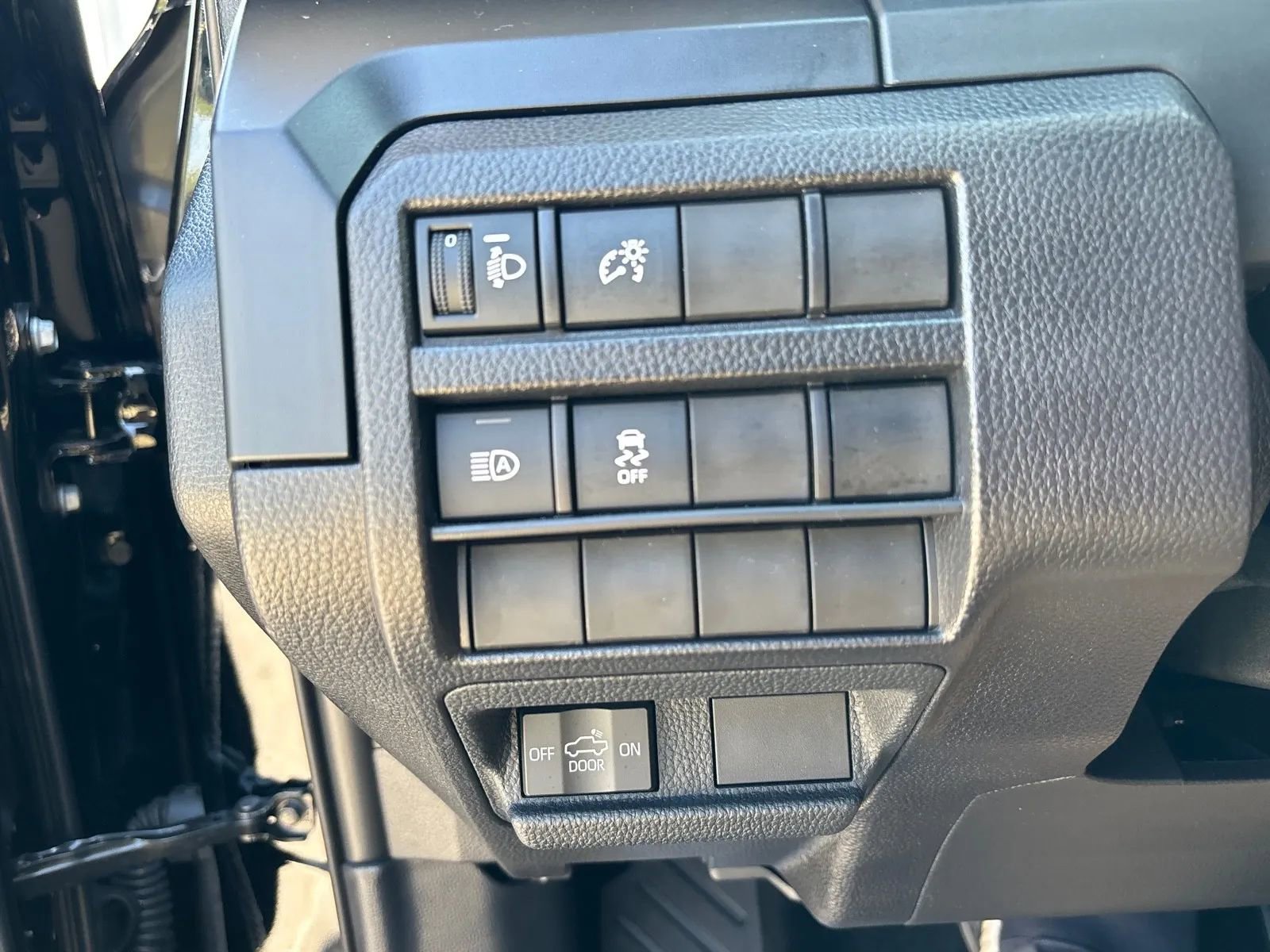 Used 2026 Toyota Tacoma SR image 22