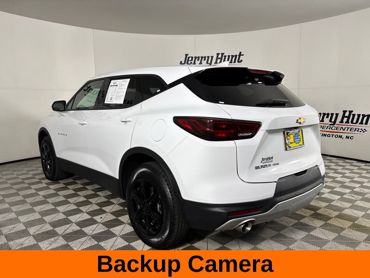 Used 2025 Chevrolet Blazer LT AWD/4WD image 9