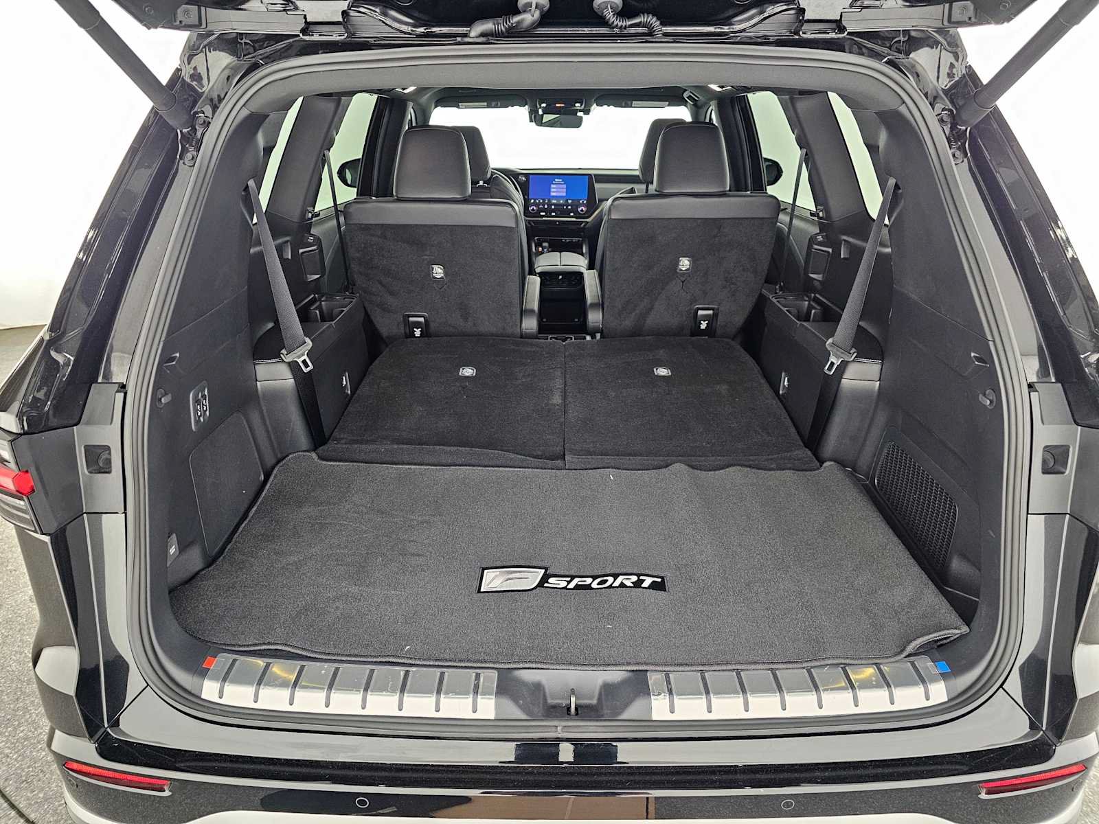 Certified 2025 Lexus TX 500h AWD w/ Technology Package image 16