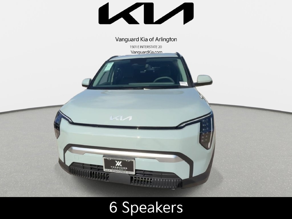New 2027 Kia EV3 Wind FWD image 3