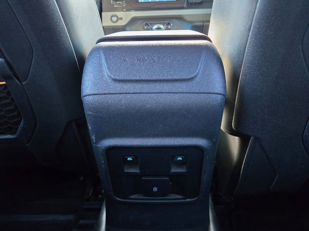 Used 2021 Ford Bronco Badlands image 39