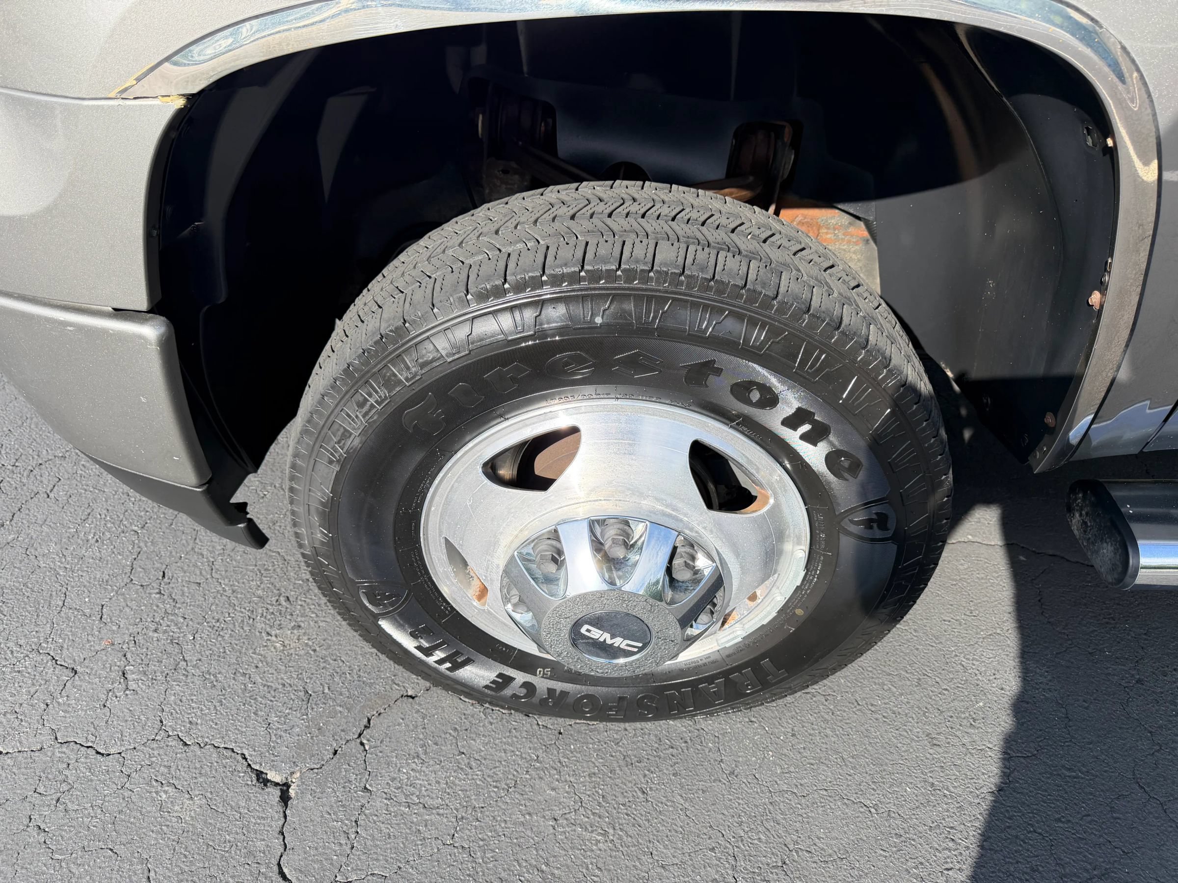 Used 2012 GMC Sierra 3500 Denali AWD/4WD image 11