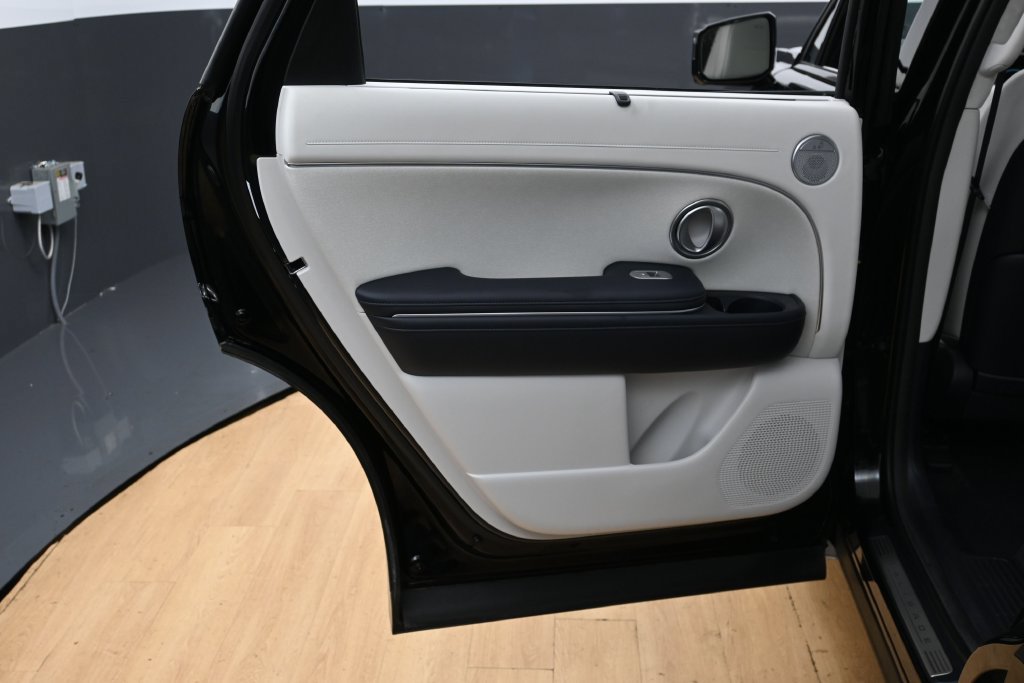 Used 2026 Hyundai Palisade Calligraphy FWD image 33