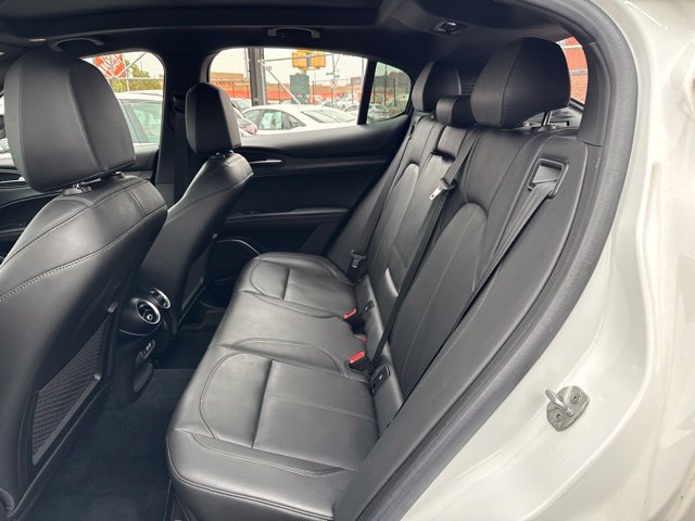 Used 2023 Alfa Romeo Stelvio Ti AWD/4WD image 28