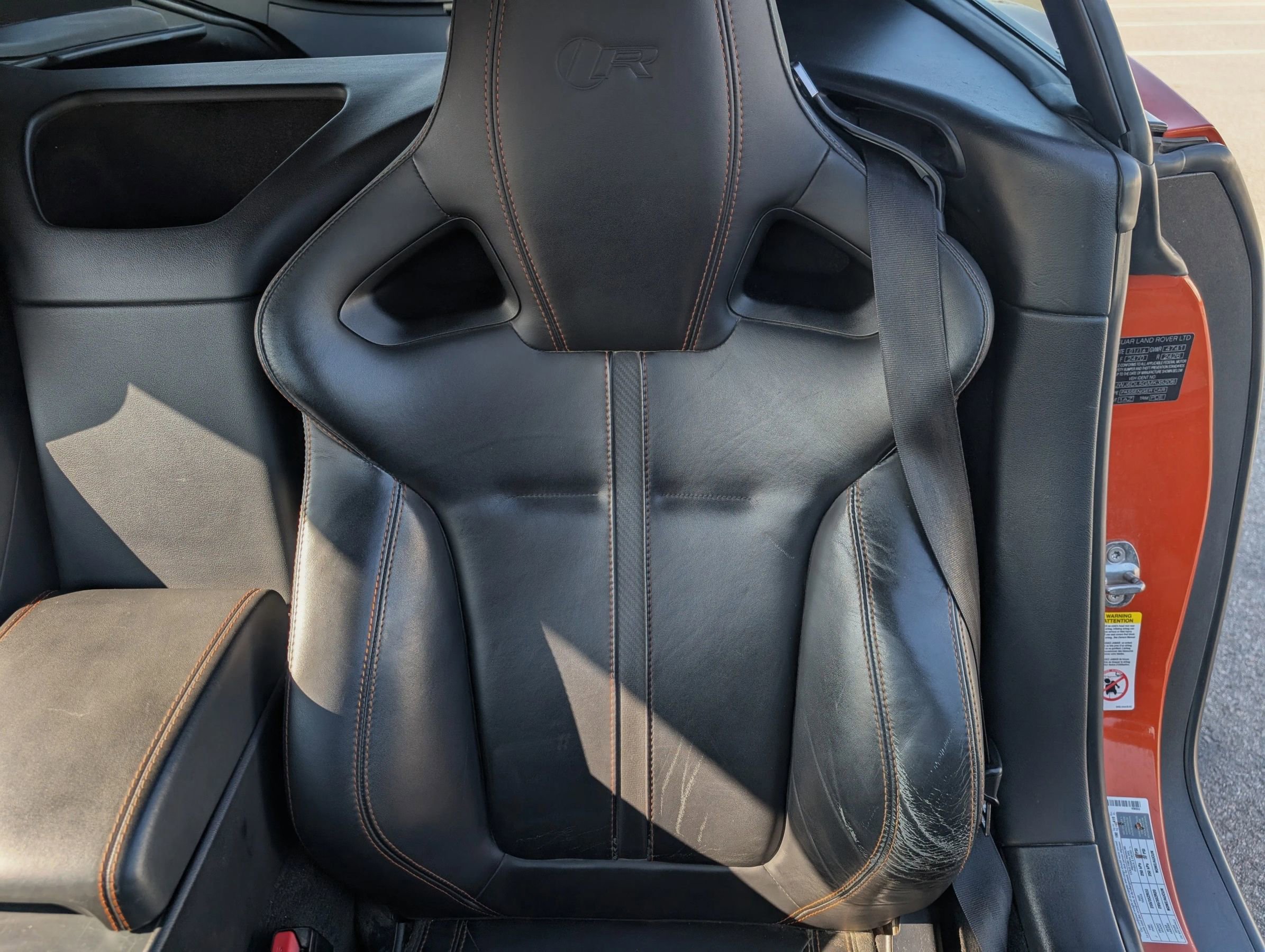 Used 2016 Jaguar F-TYPE R image 42