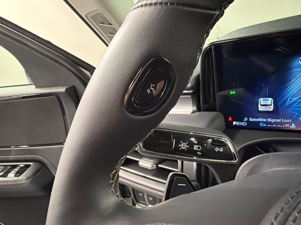 New 2027 Lincoln Aviator AWD image 18