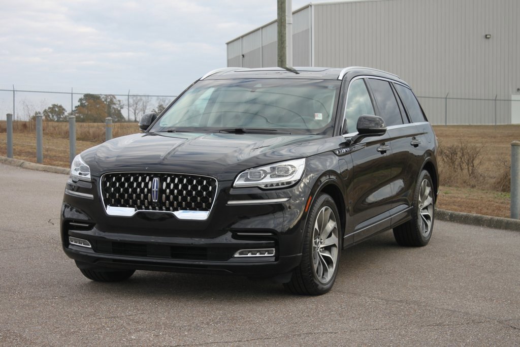 Used 2021 Lincoln Aviator Grand Touring w/ Equipment Group 302A image 2