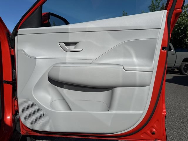 Used 2025 Hyundai Kona SEL AWD/4WD image 11