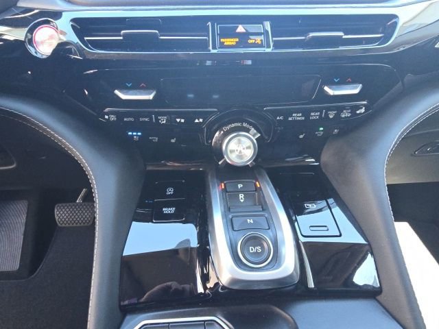 Used 2023 Acura MDX SH-AWD w/ Advance Package image 20