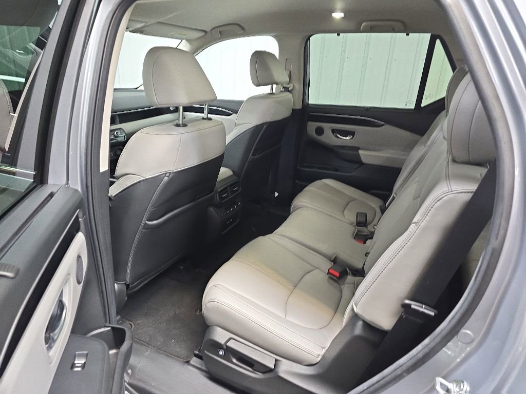 Used 2023 Honda Pilot EX-L image 30