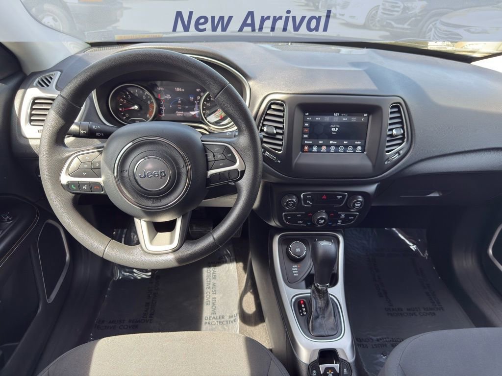 Used 2018 Jeep Compass Sport w/ Tech Group image 8