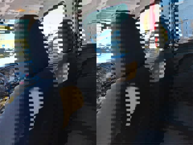 Used 2015 RAM ProMaster City Tradesman SLT w/ Lights & Wheels Group image 19