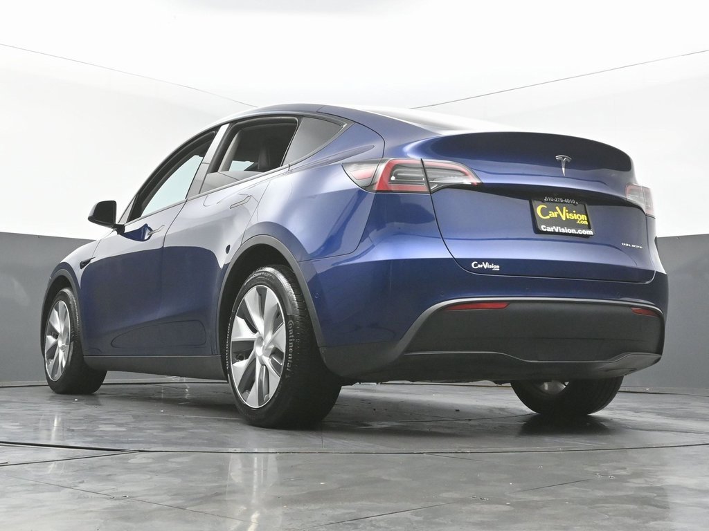 Used 2021 Tesla Model Y Long Range image 48