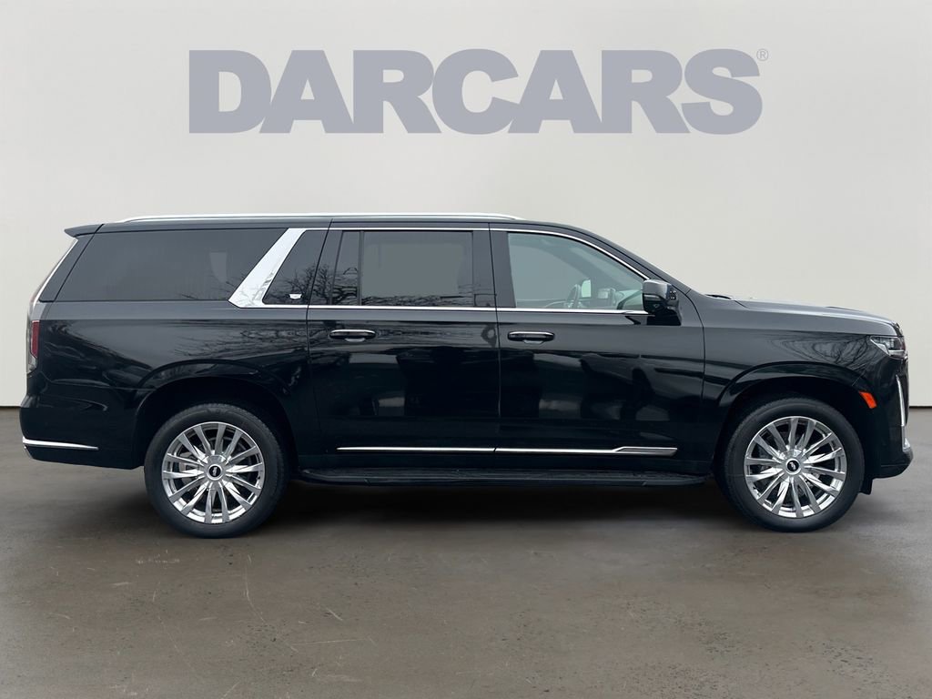 Used 2022 Cadillac Escalade ESV Premium Luxury image 8