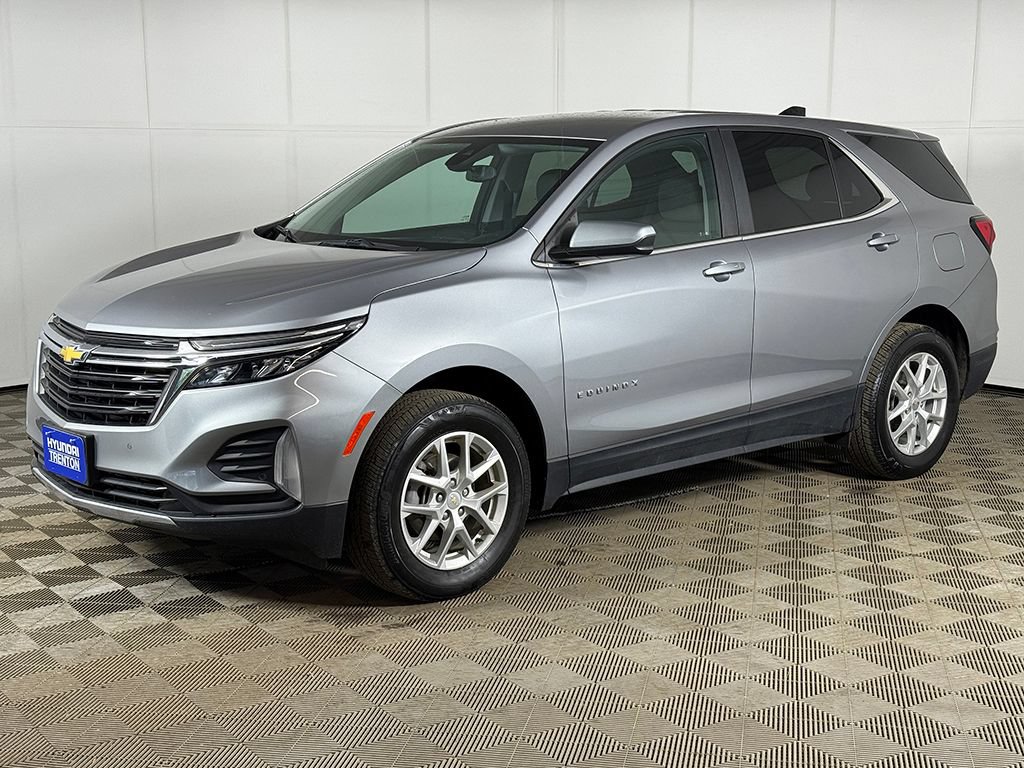 Used 2023 Chevrolet Equinox LT AWD/4WD image 8
