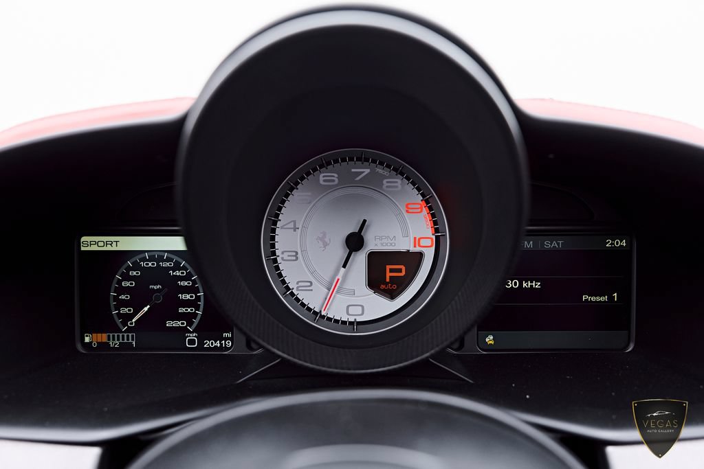Used 2014 Ferrari 458 Spider RWD image 68