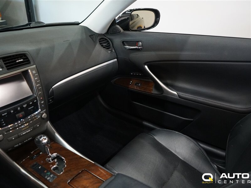 Used 2014 Lexus IS 250C RWD image 20