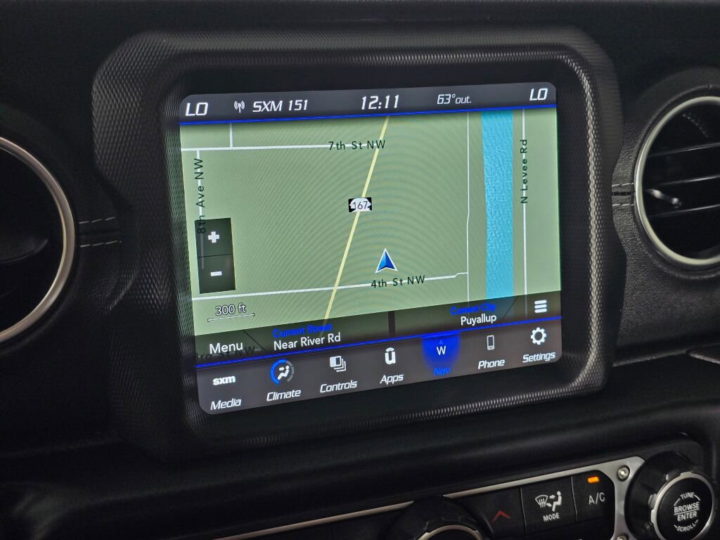 Used 2022 Jeep Wrangler Unlimited Sahara 4xe image 26