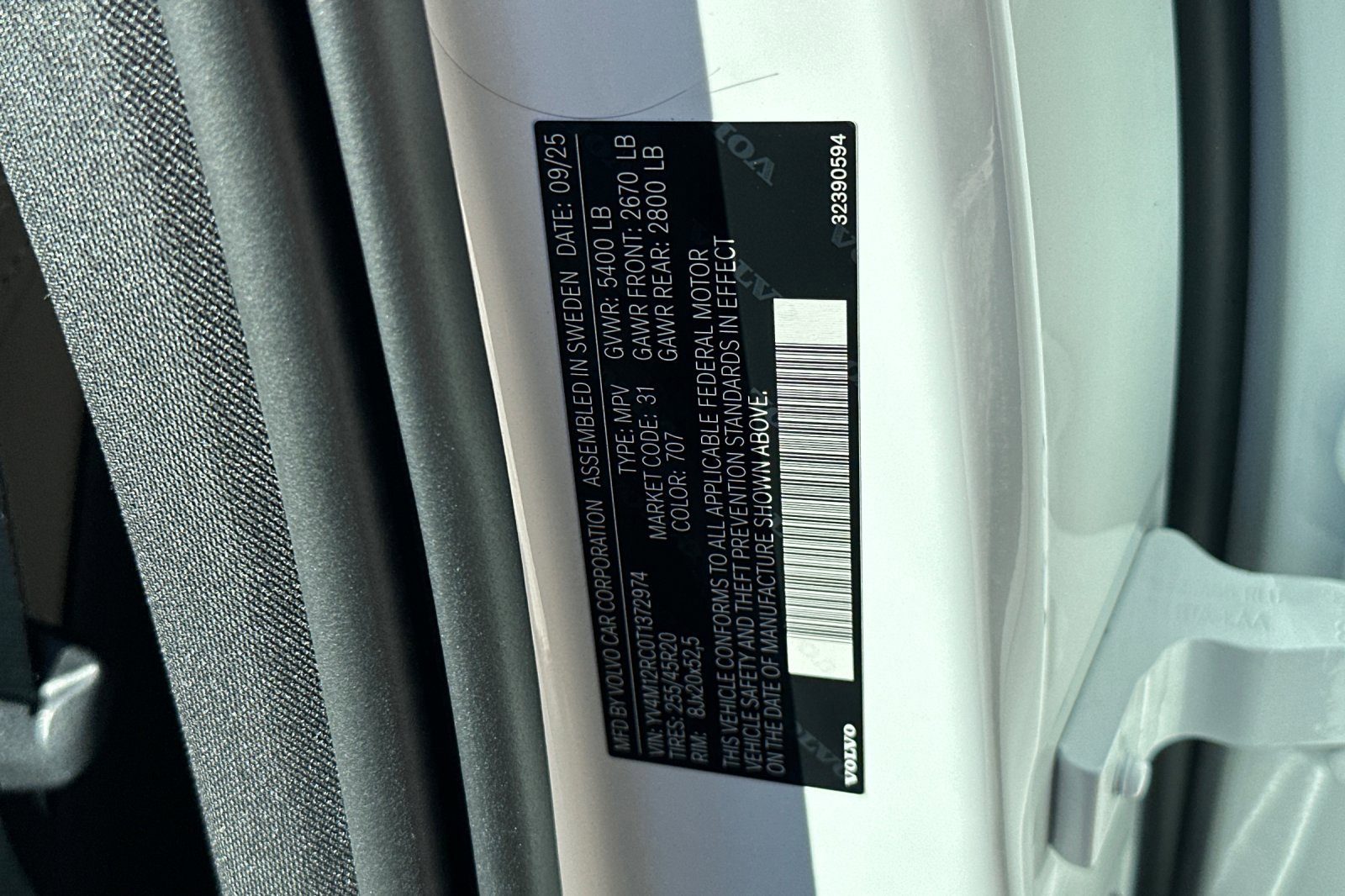 New 2026 Volvo XC60 B5 Plus w/ Climate Package image 23