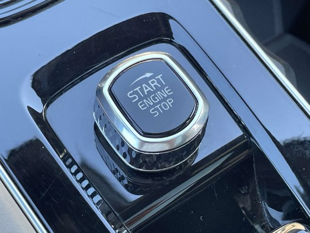 Used 2026 Volvo XC90 B6 Plus AWD/4WD image 26