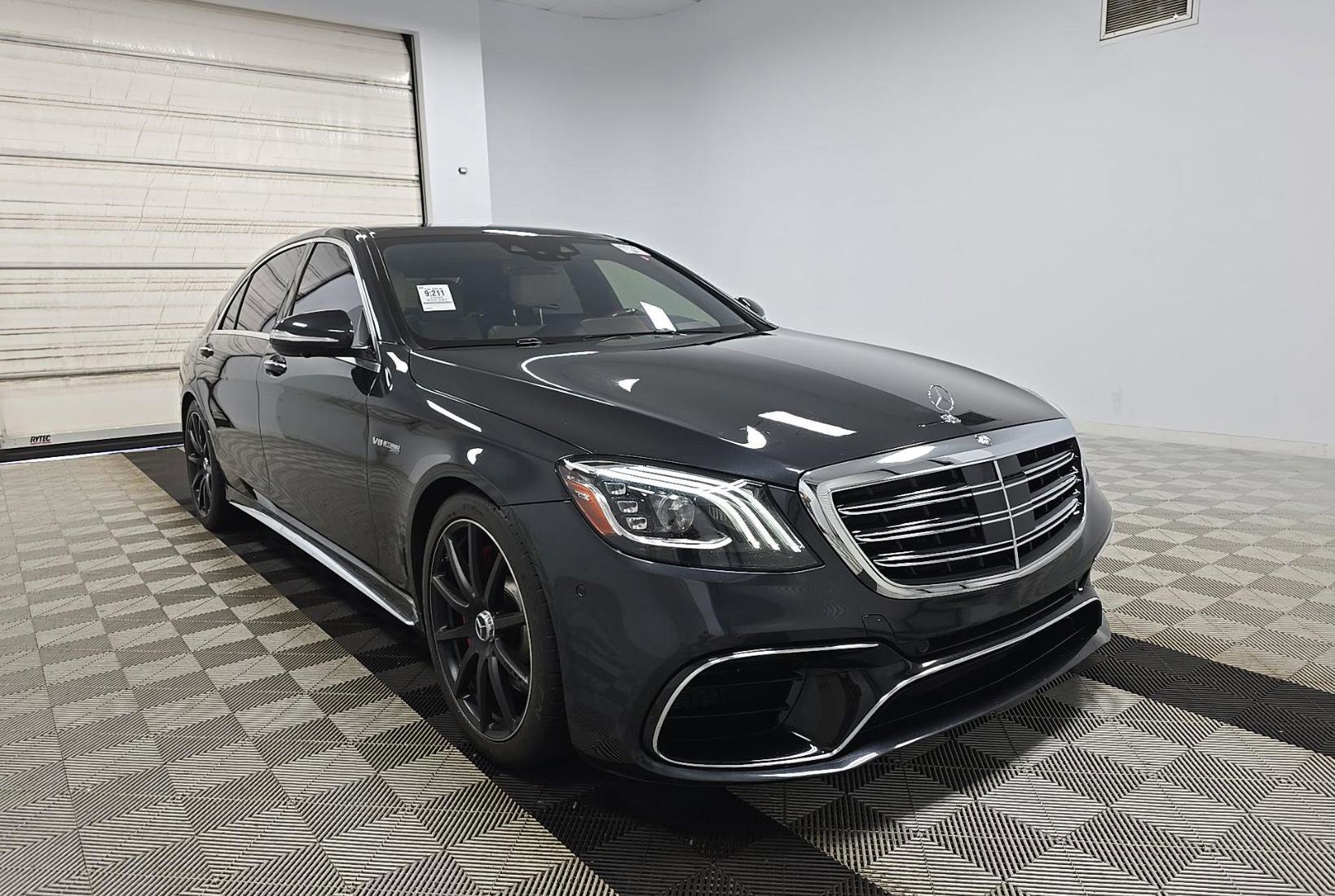 Used 2020 Mercedes-Benz S 63 AMG 4MATIC Sedan image 4