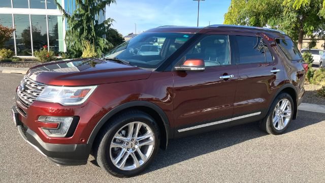 Used 2016 Ford Explorer Limited w/ Equipment Group 301A AWD/4WD image 6