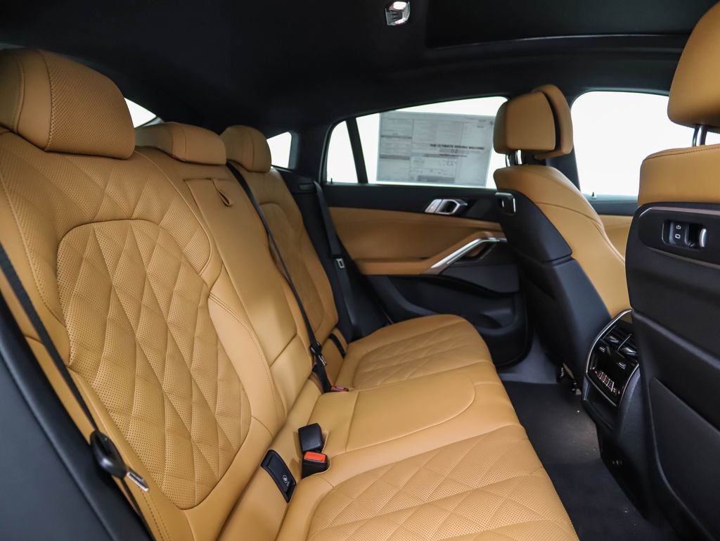 New 2026 BMW X6 xDrive40i w/ Climate Comfort Package image 26