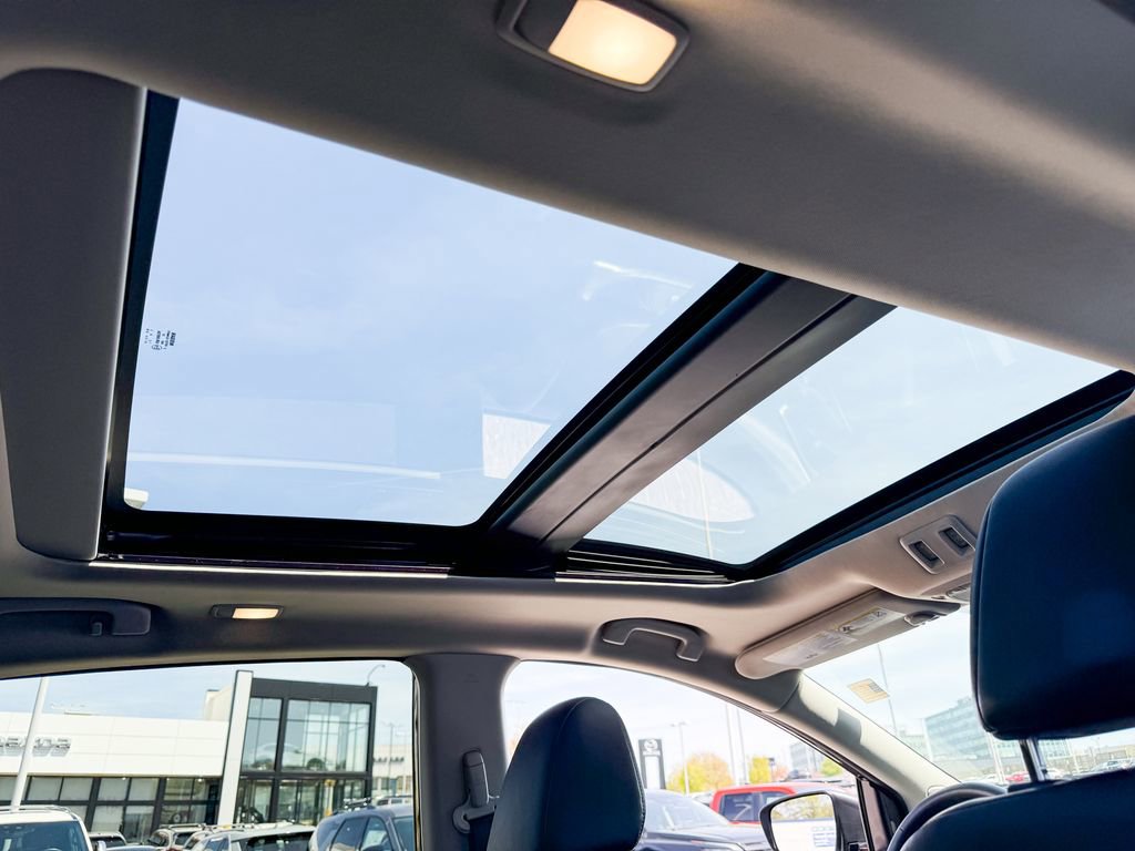 Certified 2023 Nissan Murano SL w/ SL Moonroof Package AWD/4WD image 14
