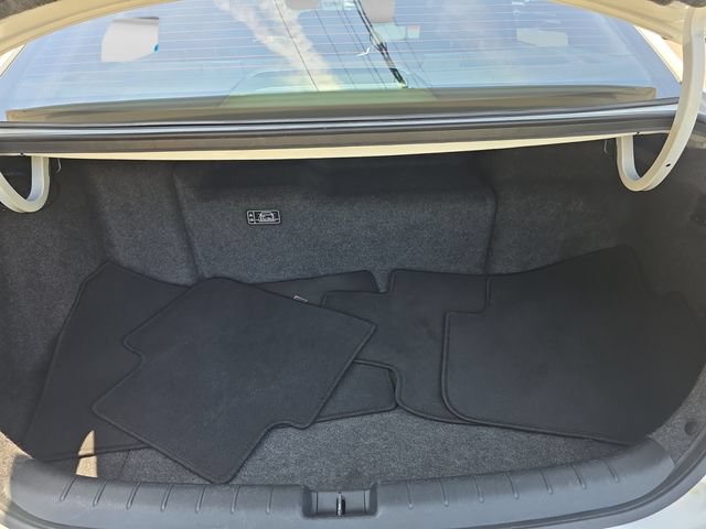 Used 2017 Honda Accord Touring image 23