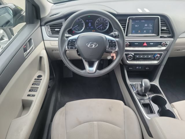 Used 2018 Hyundai Sonata SE FWD image 12