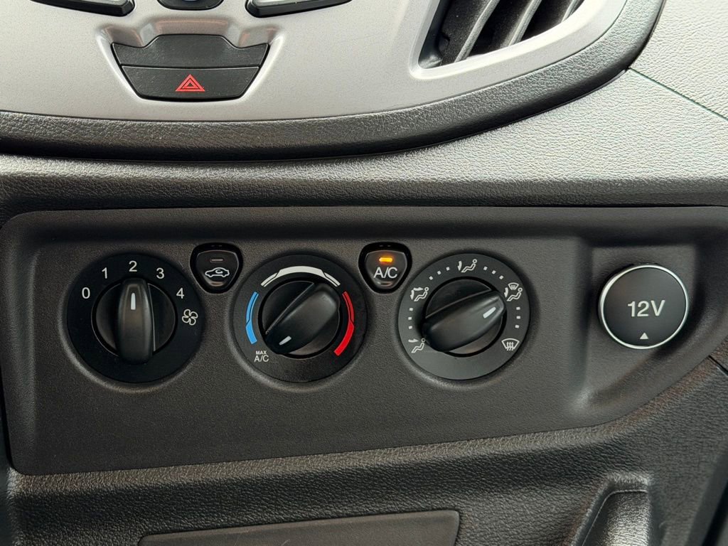 Used 2019 Ford Transit 350 XLT RWD image 13