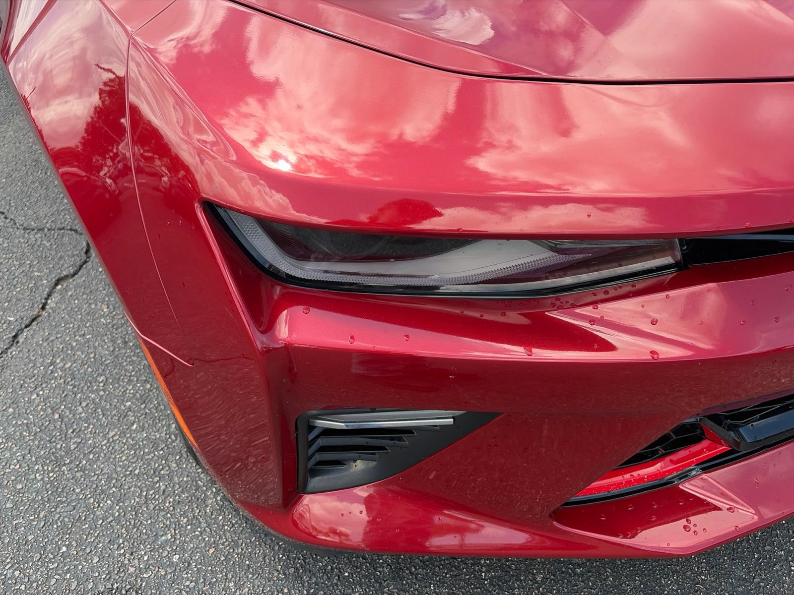 Used 2018 Chevrolet Camaro SS RWD image 15