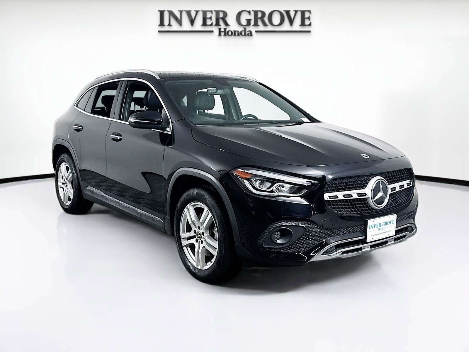 Used 2023 Mercedes-Benz GLA 250 4MATIC image 3