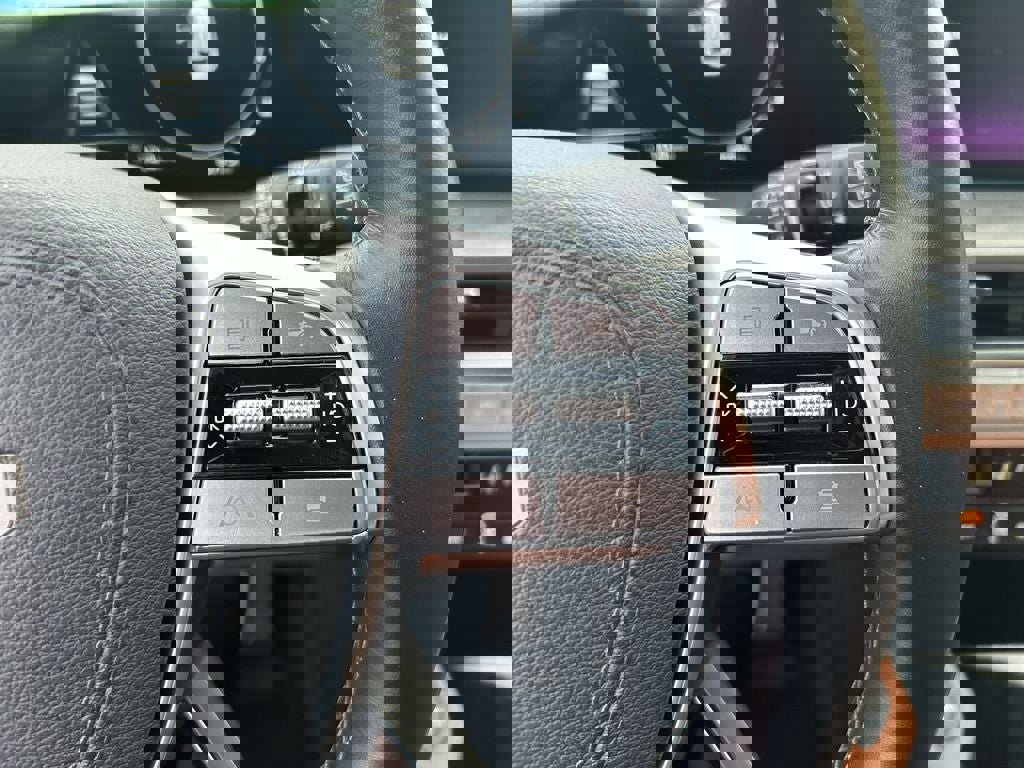 Used 2025 Kia Telluride SX Prestige X-Line image 18