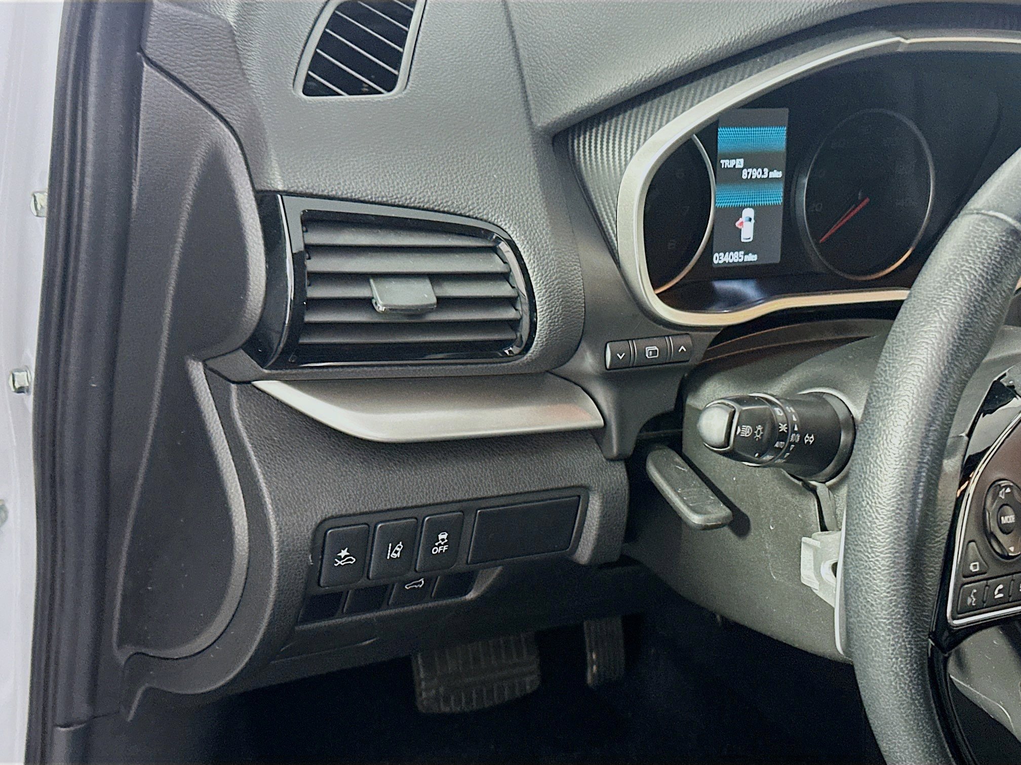 Used 2024 Mitsubishi Eclipse Cross SEL image 17