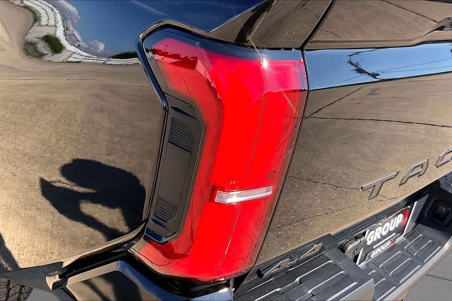 New 2026 Toyota Tacoma SR5 AWD/4WD image 14