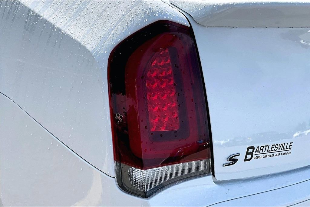 Used 2017 Chrysler 300 S AWD/4WD image 26