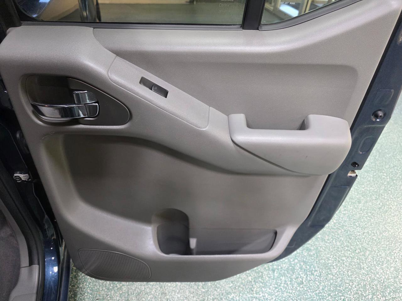 Used 2019 Nissan Frontier SV RWD image 22