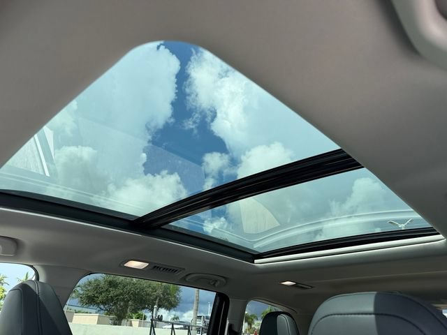 New 2026 Subaru Ascent Limited AWD/4WD image 18