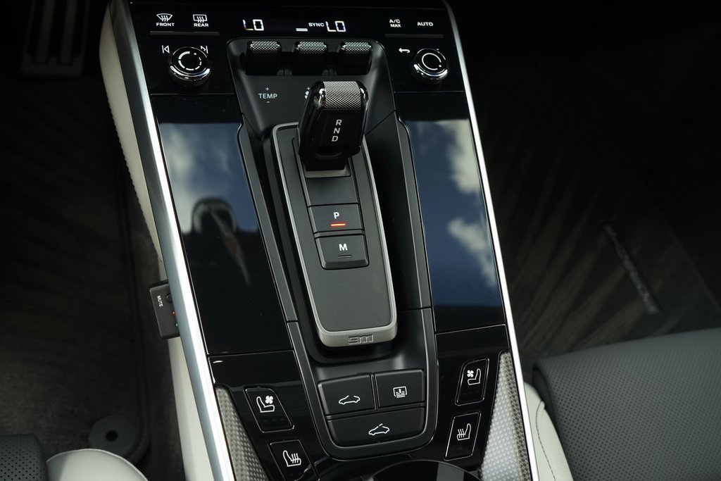 Used 2024 Porsche 911 Turbo S image 19