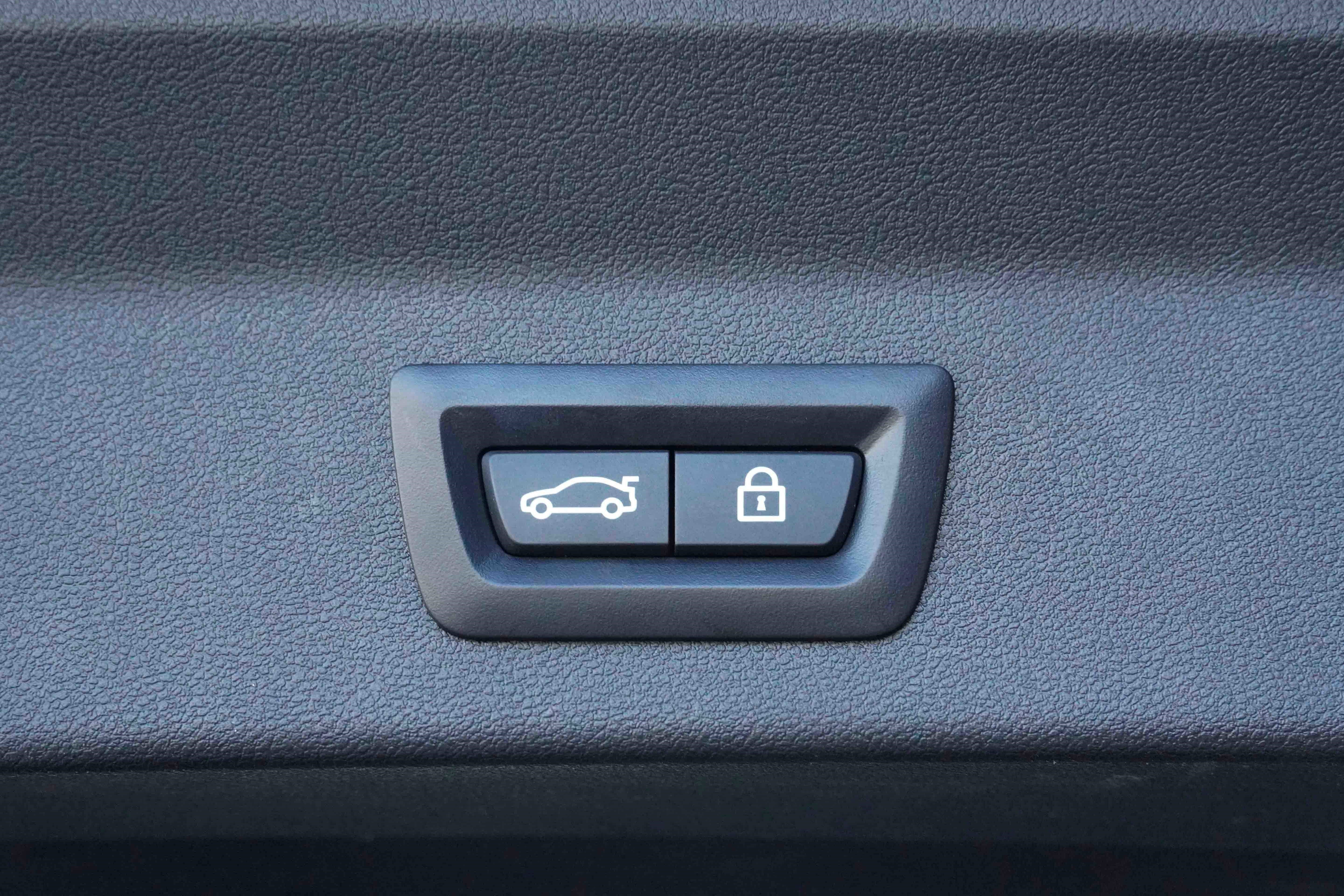 Certified 2023 BMW X3 M40i w/ Premium Package image 38