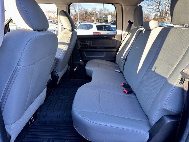 Used 2016 RAM 2500 Tradesman w/ Chrome Appearance Group image 17