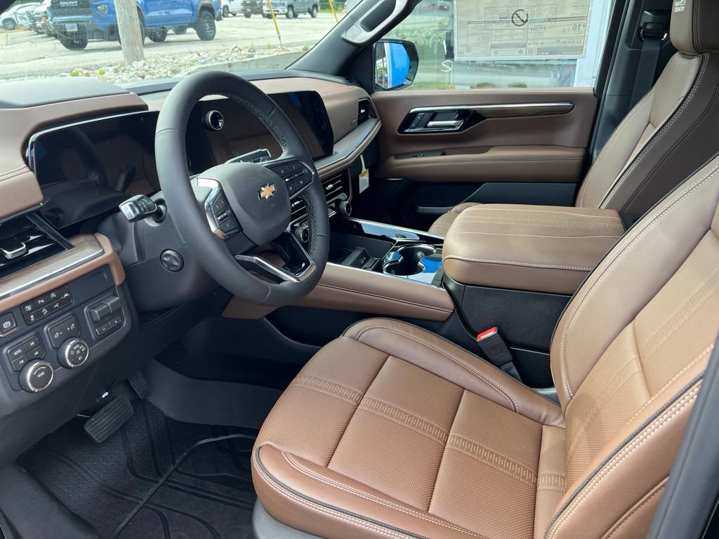 New 2026 Chevrolet Tahoe High Country w/ Sun And Tow Package AWD/4WD image 13