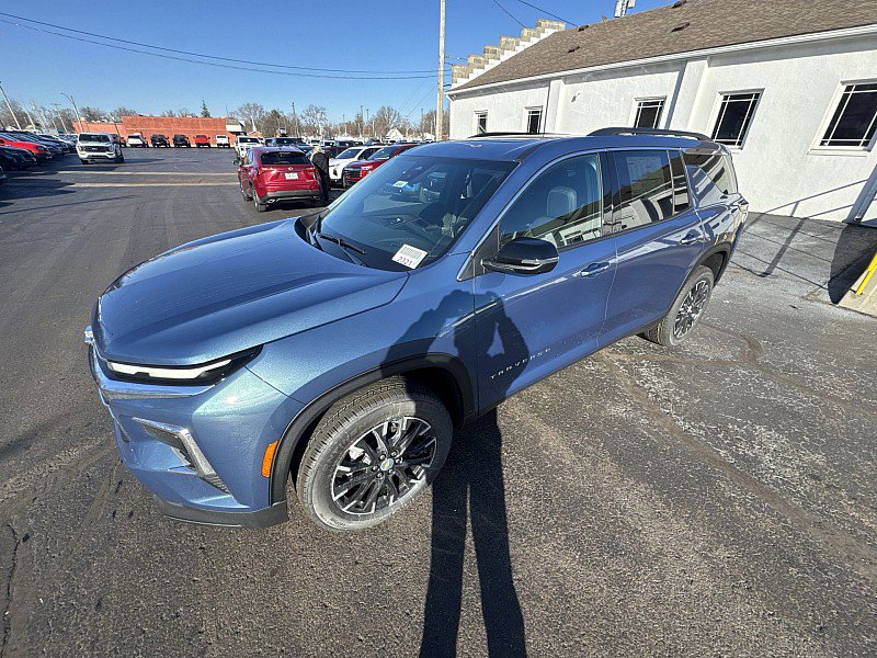 New 2026 Chevrolet Traverse LT w/ Sun and Wheel Package image 10